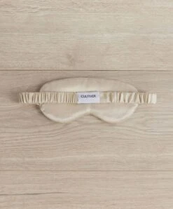 Silk Eye Mask - Natural -Cultiver Sales Store 15 Silk Eyemask 03