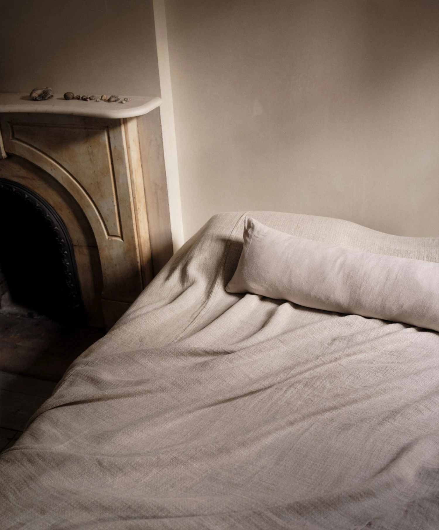 Thatch Linen Bedcover 5 Thatch Linen Bedcover - Image 3