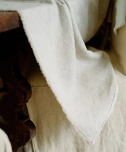 Fia Tablecloth - Natural -Cultiver Sales Store CULTIVER Fia Tablecloth 02