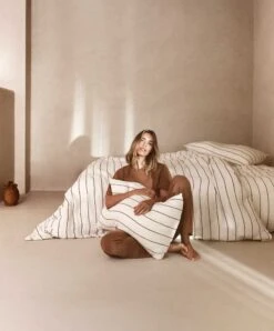 Linen Duvet Cover - Cedar Stripe -Cultiver Sales Store Duvet CedarStripe 03 b5def68c ade4 43ba 809a b7c0b381cd87