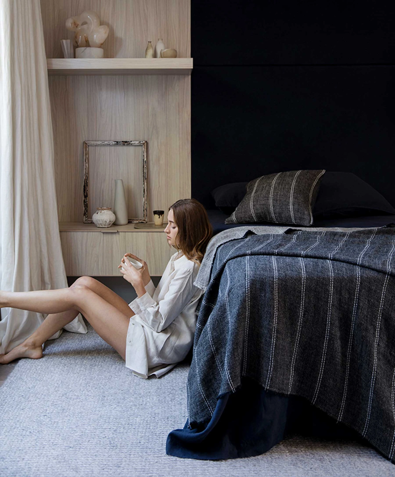 Mira Linen Bedcover - Rafa 5 Mira Linen Bedcover - Rafa - Image 3