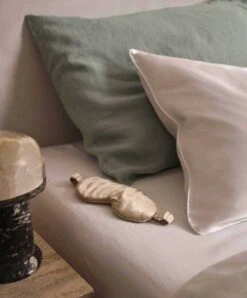 Silk Eye Mask - Natural -Cultiver Sales Store Silk Mask 02